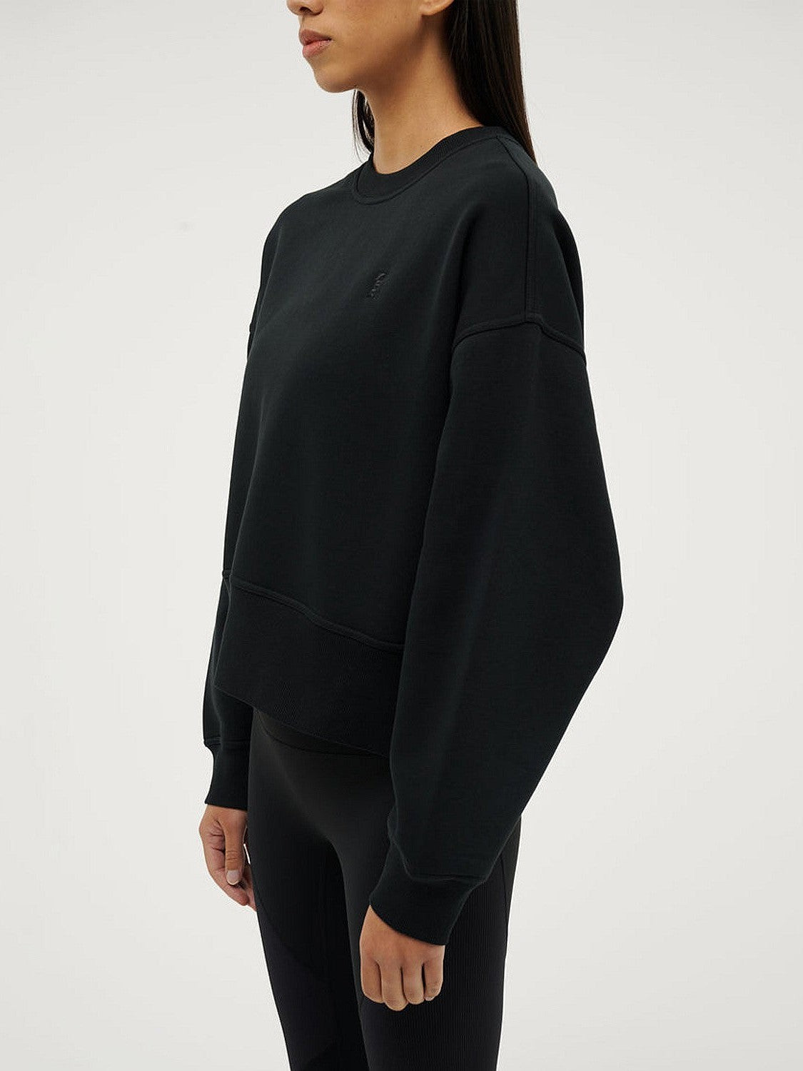 Recalibrate Sweat in Black