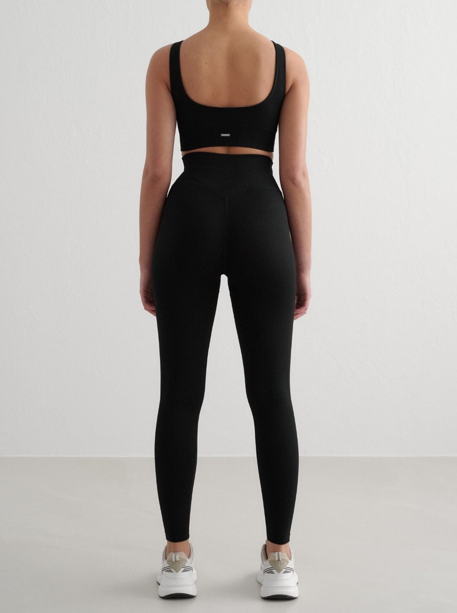 Black Ribbed Seamless Bra