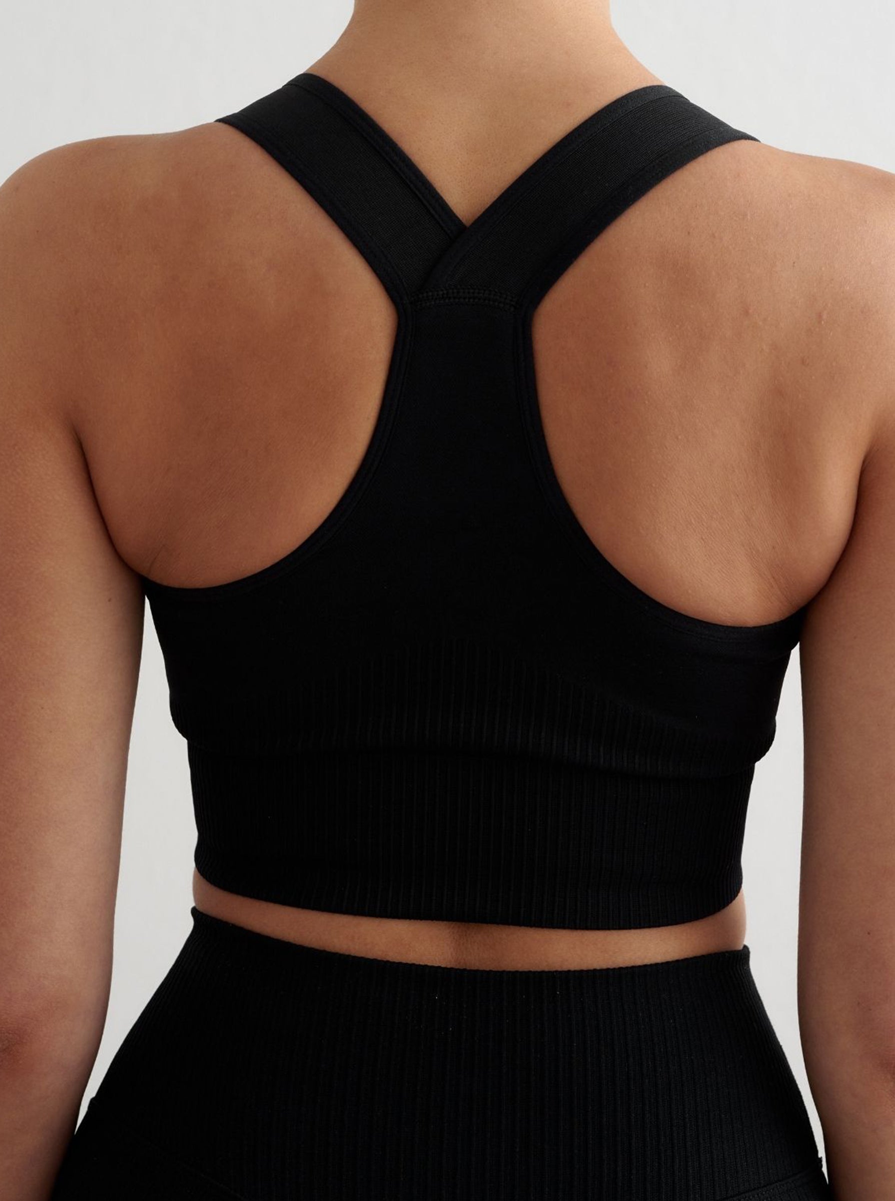 Black High Support Ribbed Bra