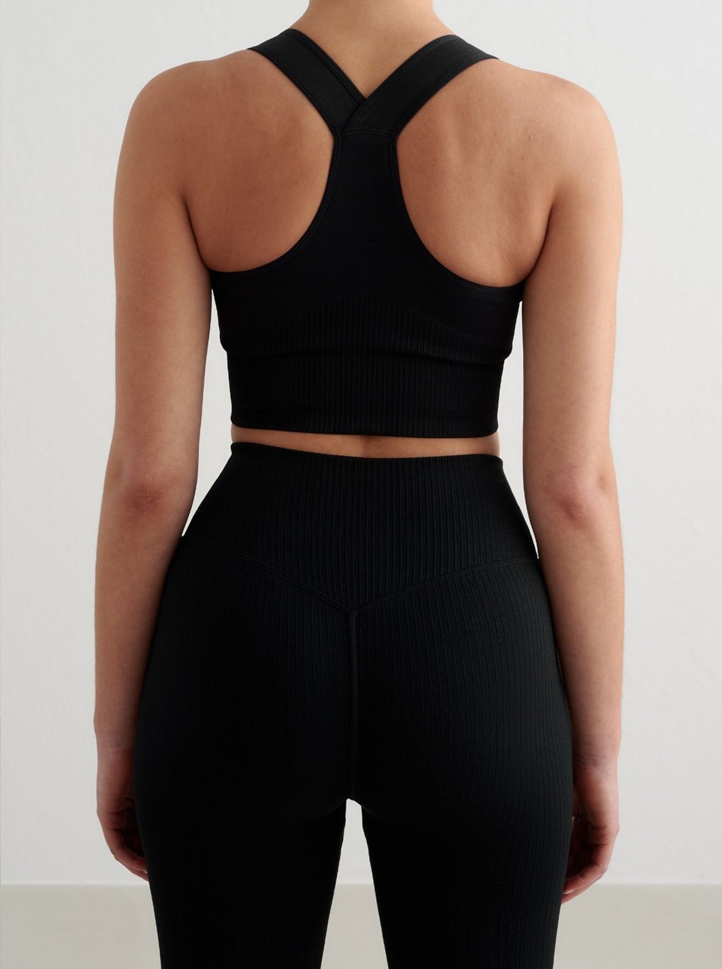 Black High Support Ribbed Bra