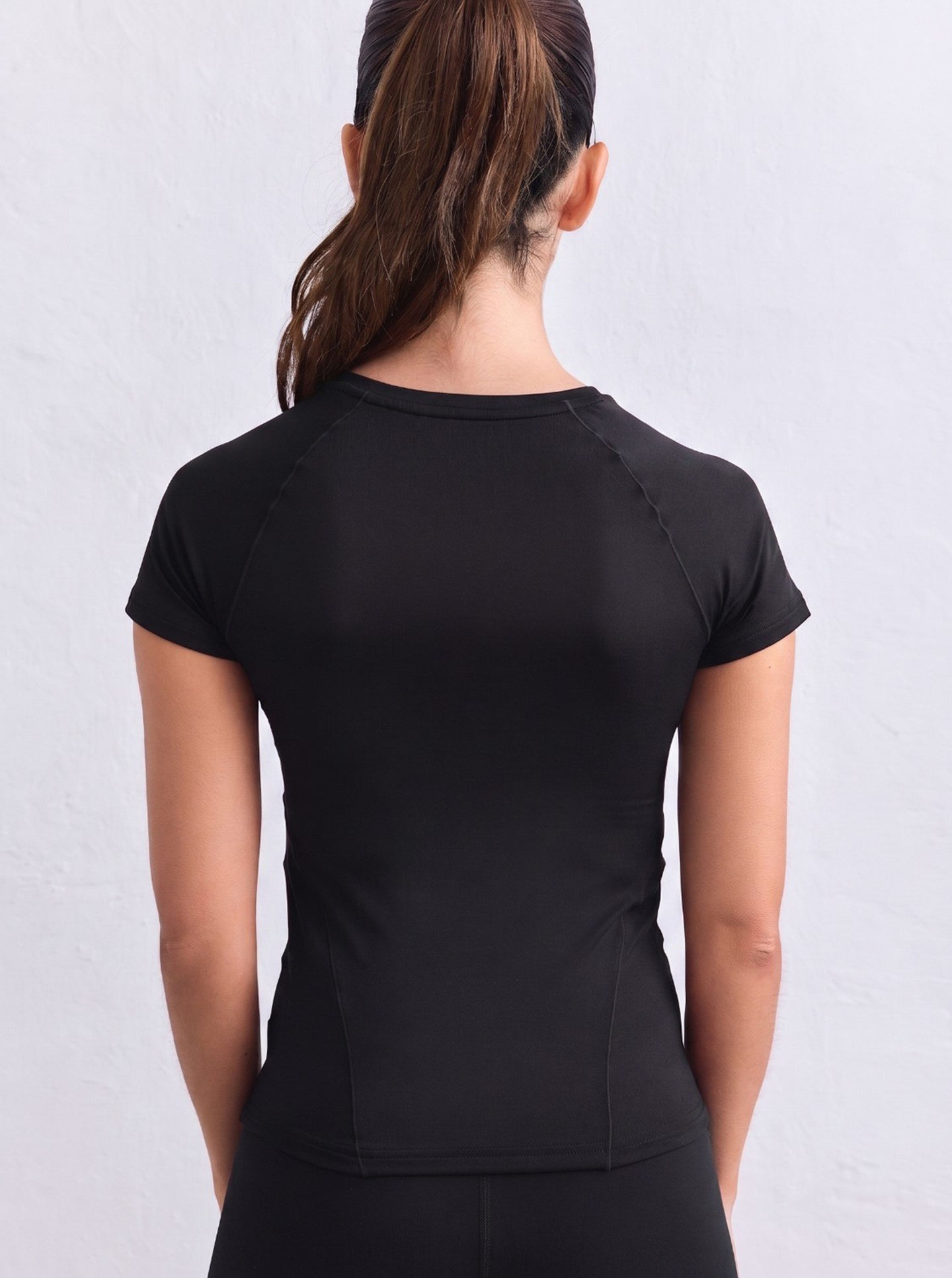 Soft Basic Short Sleeve in Black