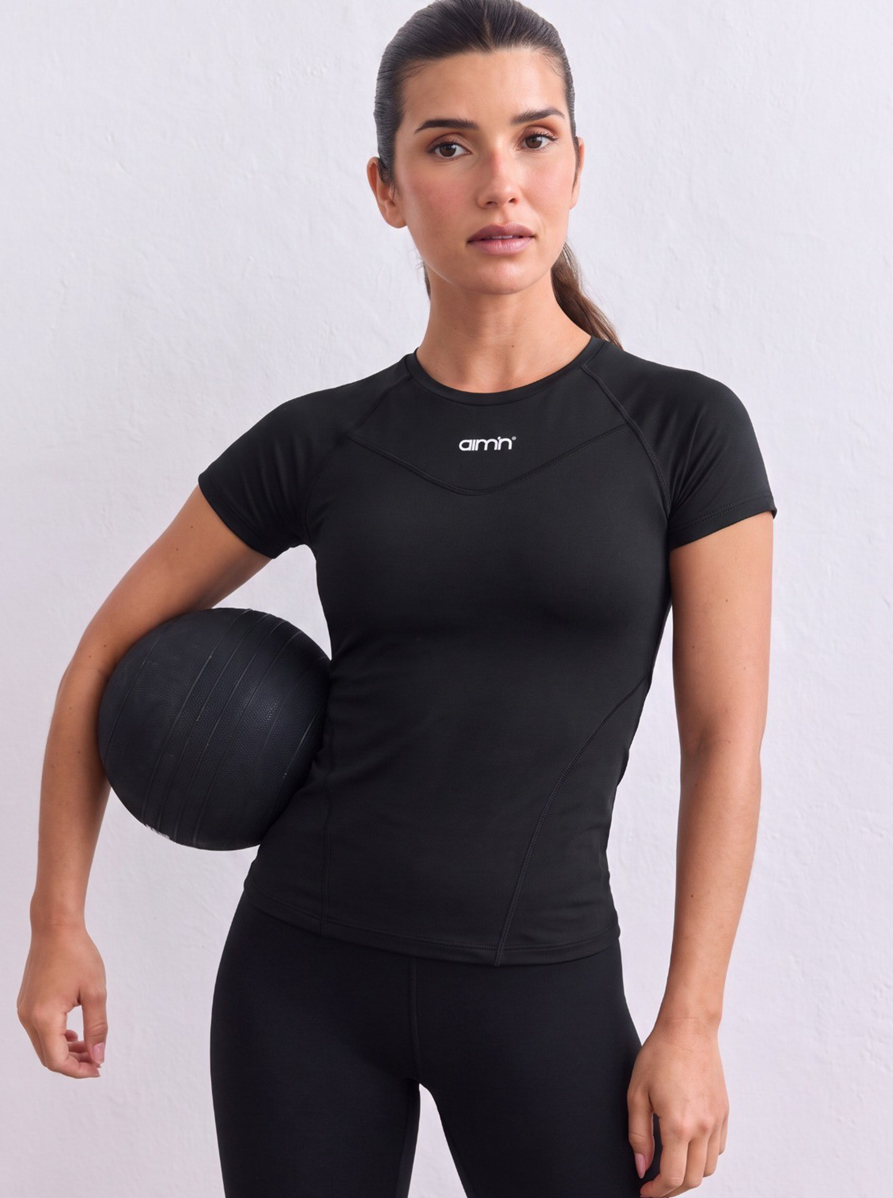 Soft Basic Short Sleeve in Black