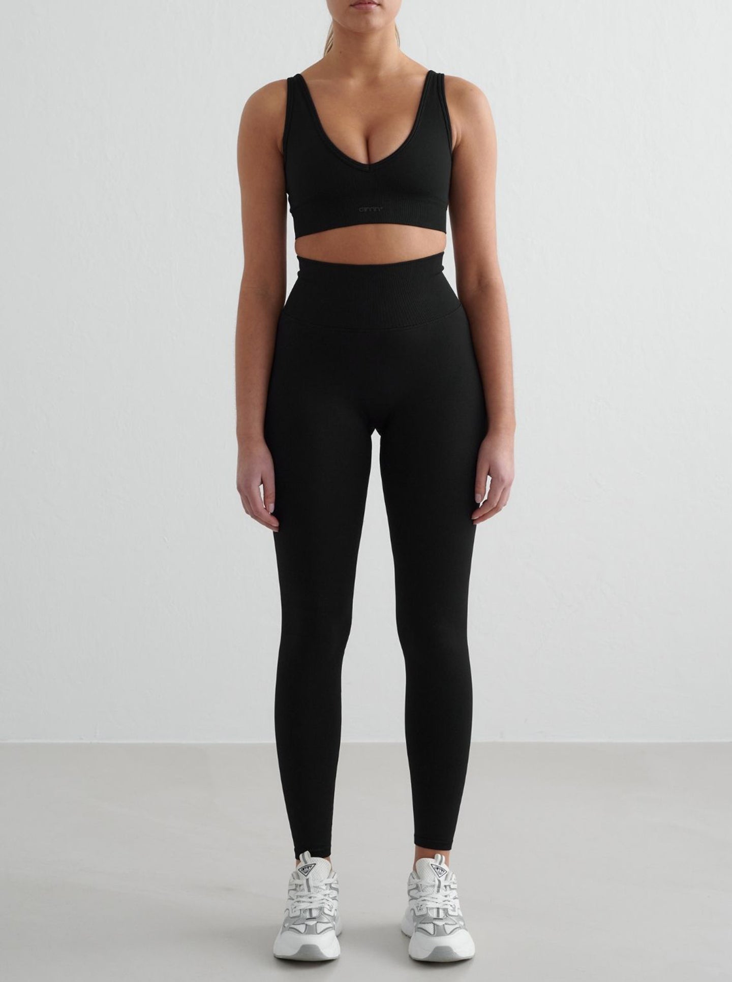 Black Shape Seamless Tights