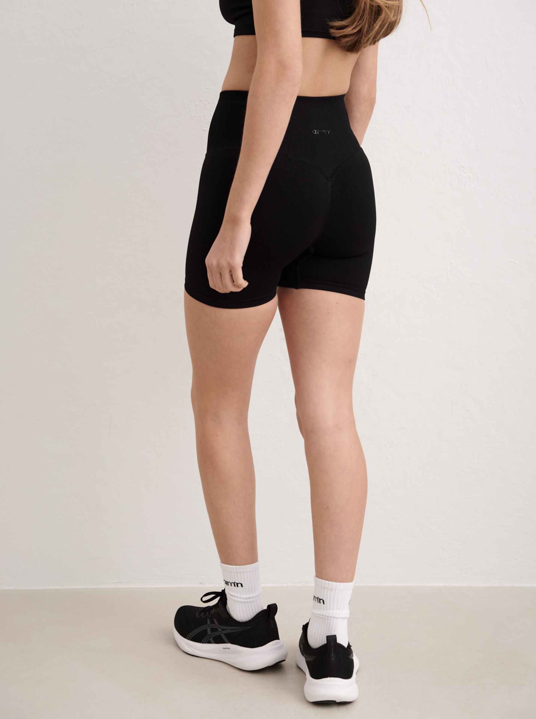 Black Shape Seamless Hotpants
