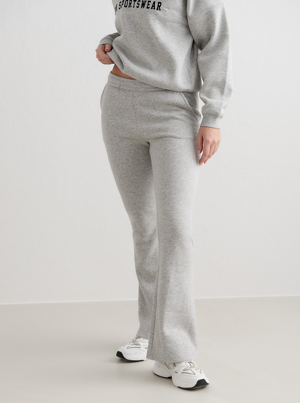 Flare Sweatpant