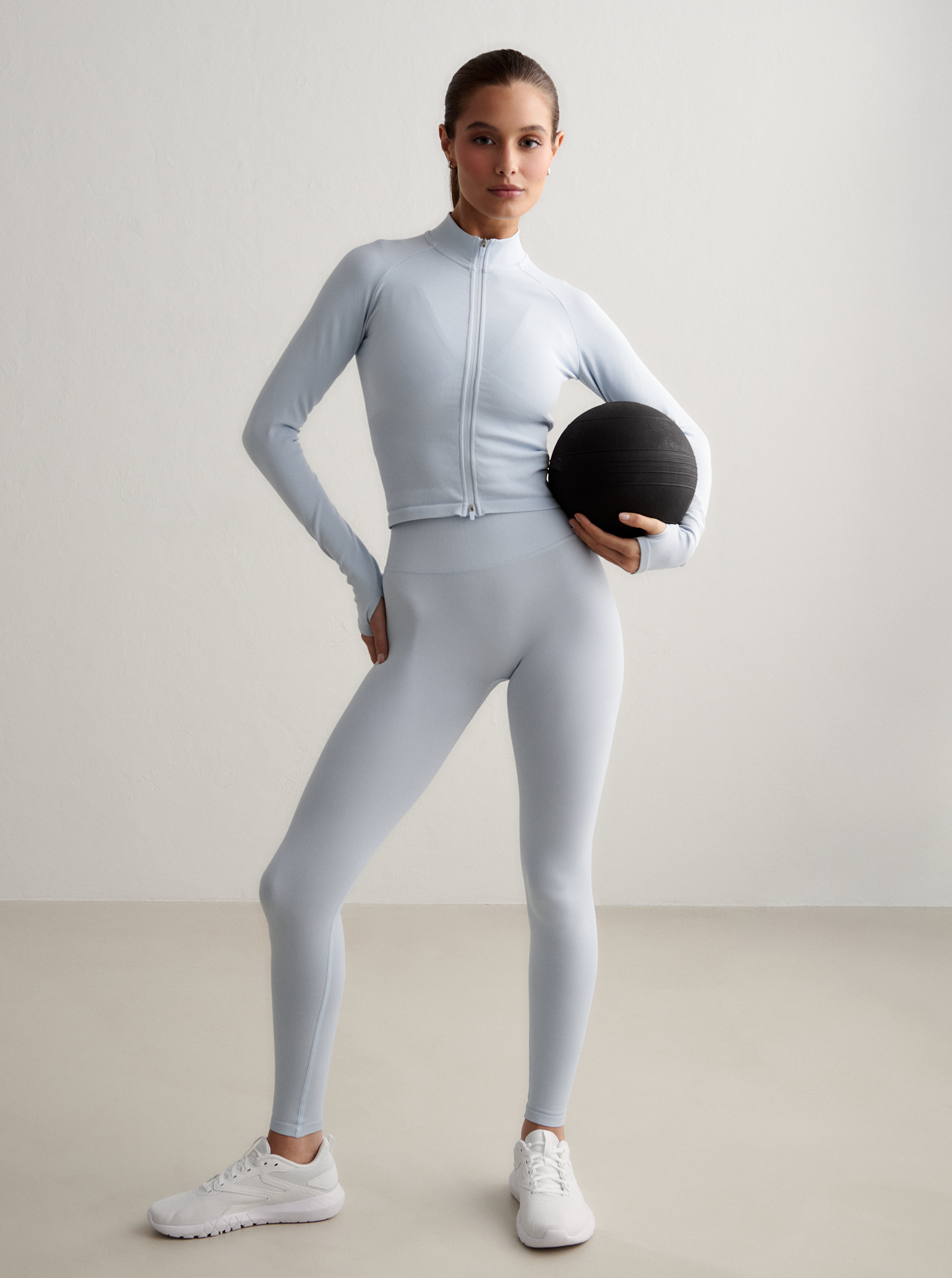 Shape Seamless Zip Jacket