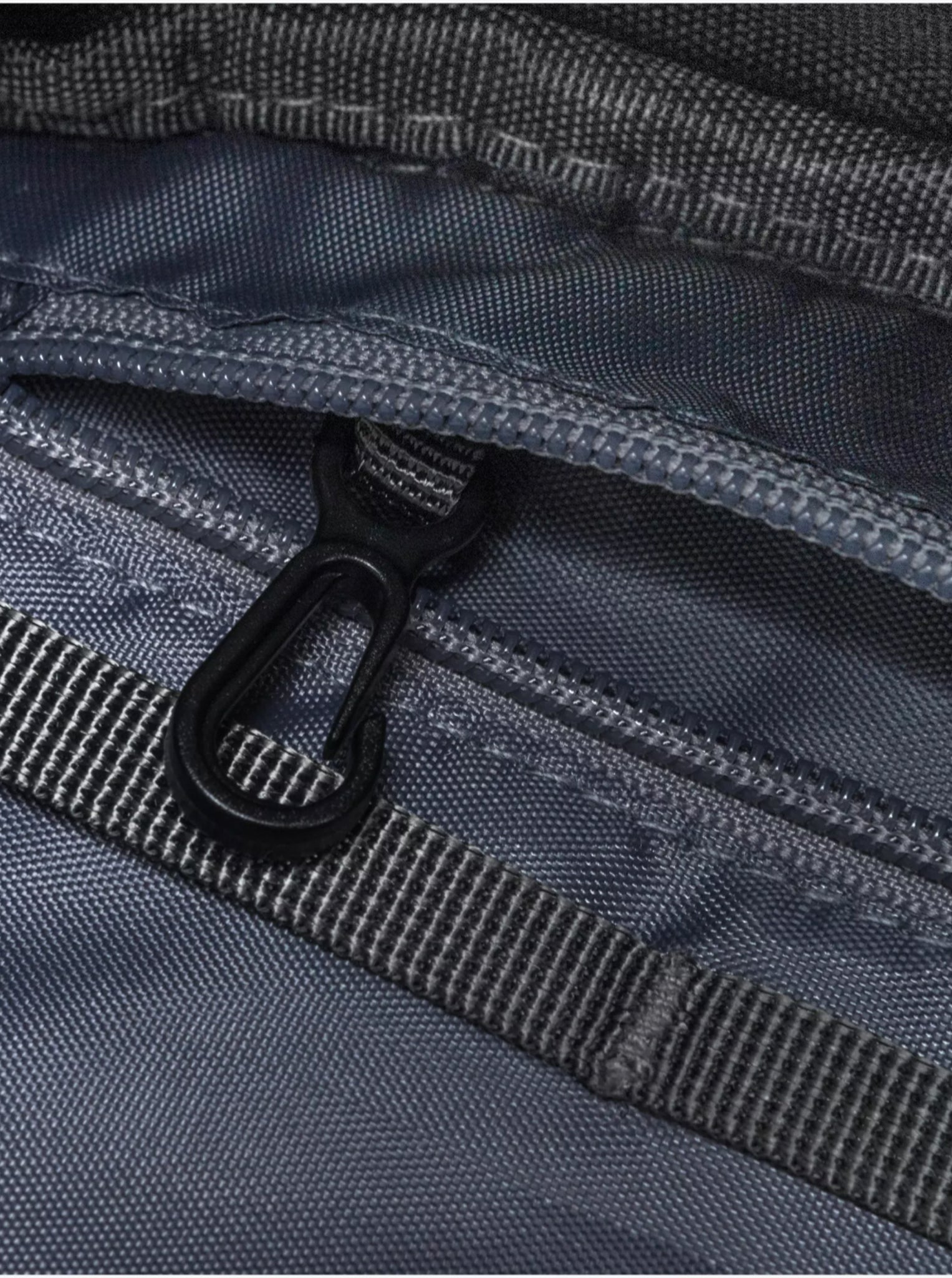 Kiln Hooded Zip Top Backpack 22