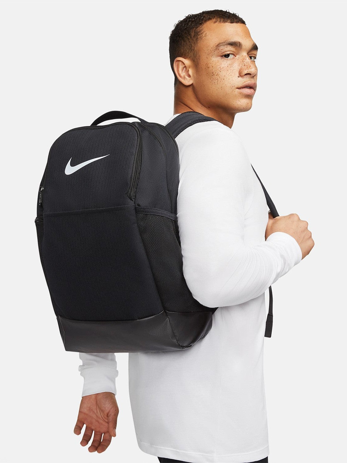Brasilia 9.5 BP 24L - Black/White