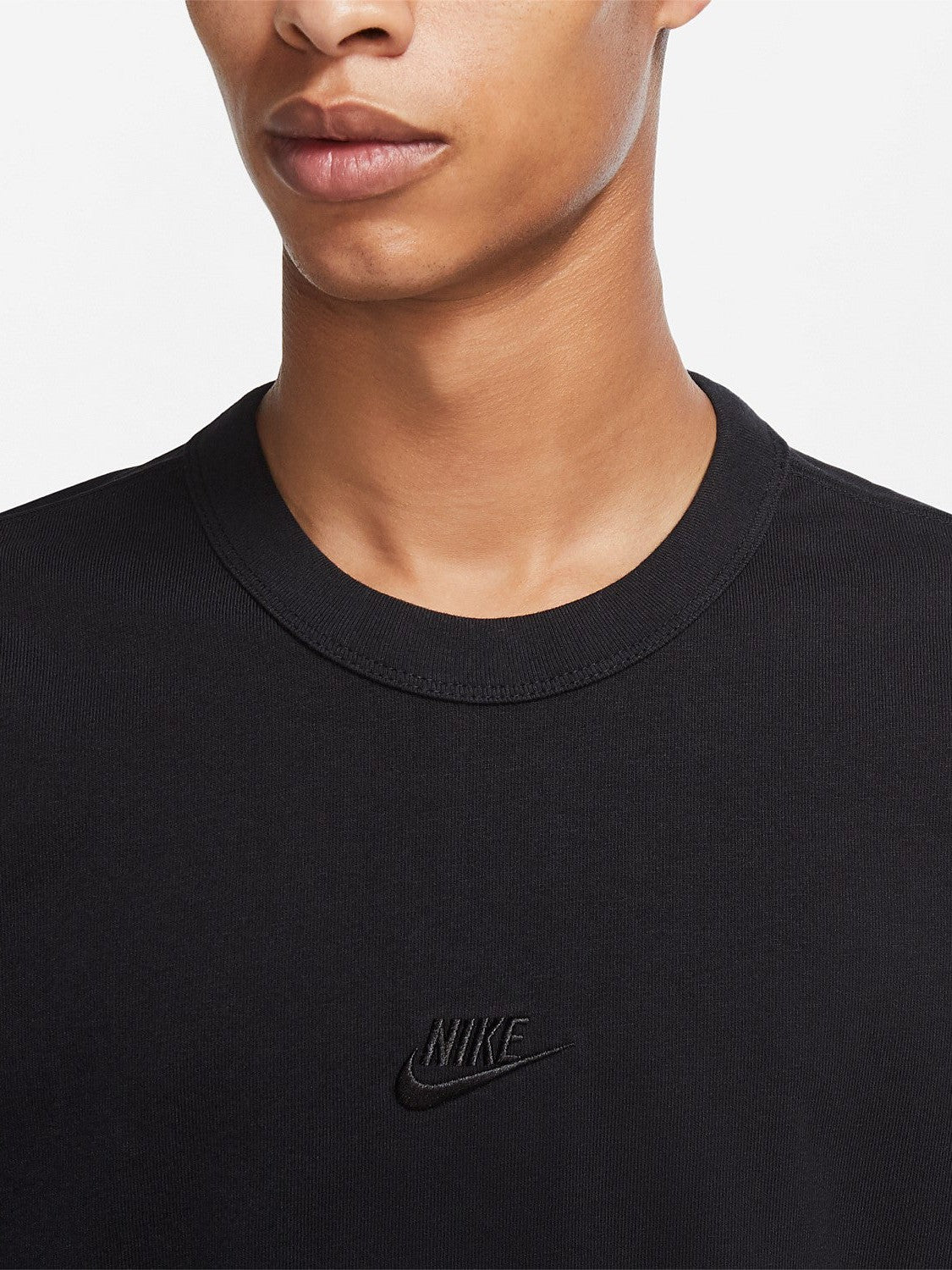 Sportswear Premium Essentials T-Shirt
