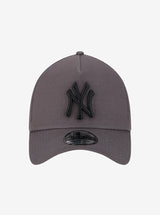 3930 A-Frame New York Yankees Stretch Fit Cap