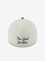 3930 A-Frame New York Yankees 2-Tone Snapback Cap