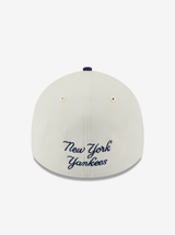 3930 A-Frame New York Yankees 2-Tone Snapback Cap