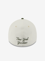 3930 A-Frame New York Yankees 2-Tone Snapback Cap