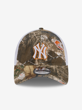 920 New York Yankees Distressed Trucker Cap