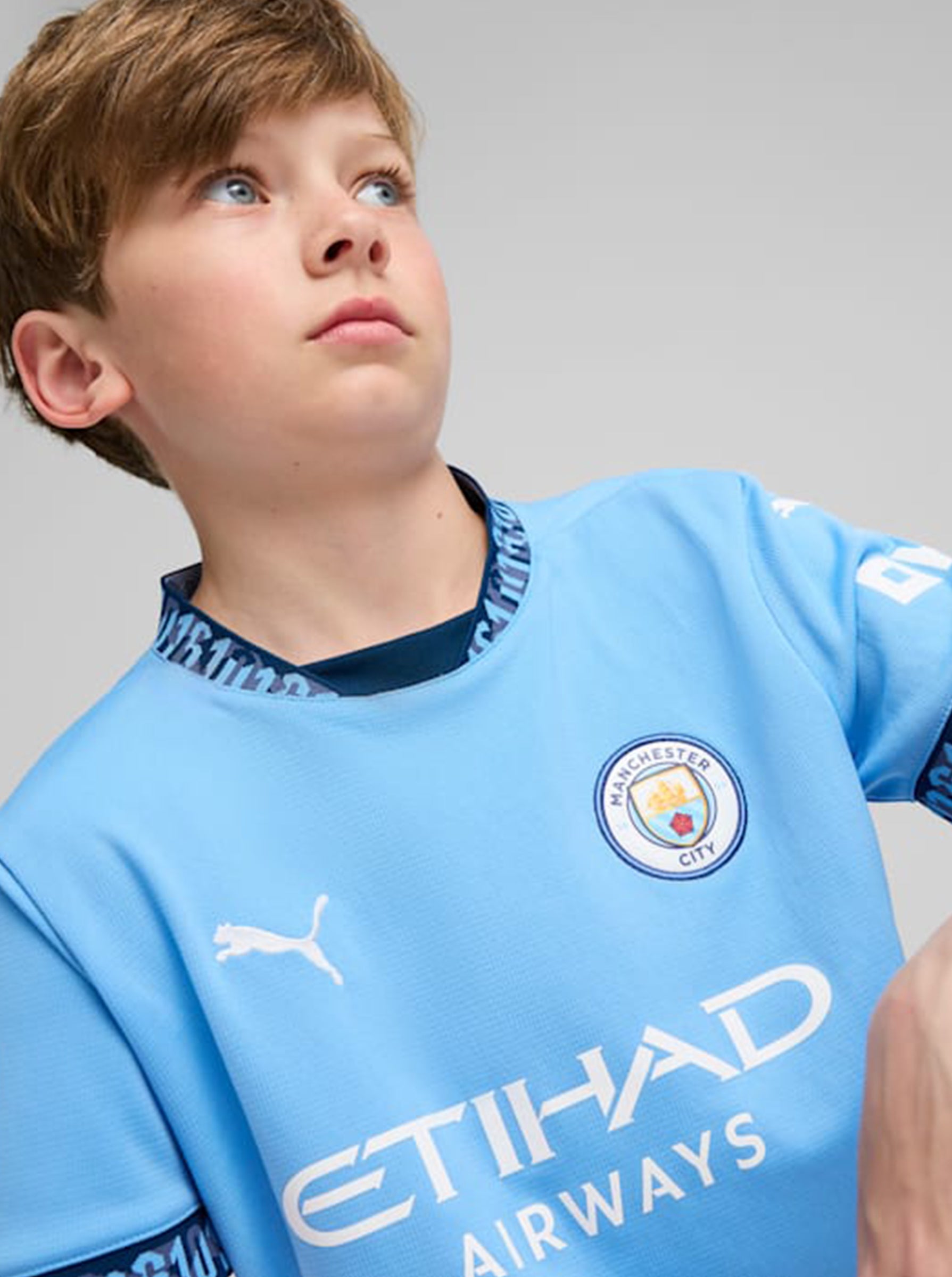 Manchester City 24/25 Home Jersey Youth
