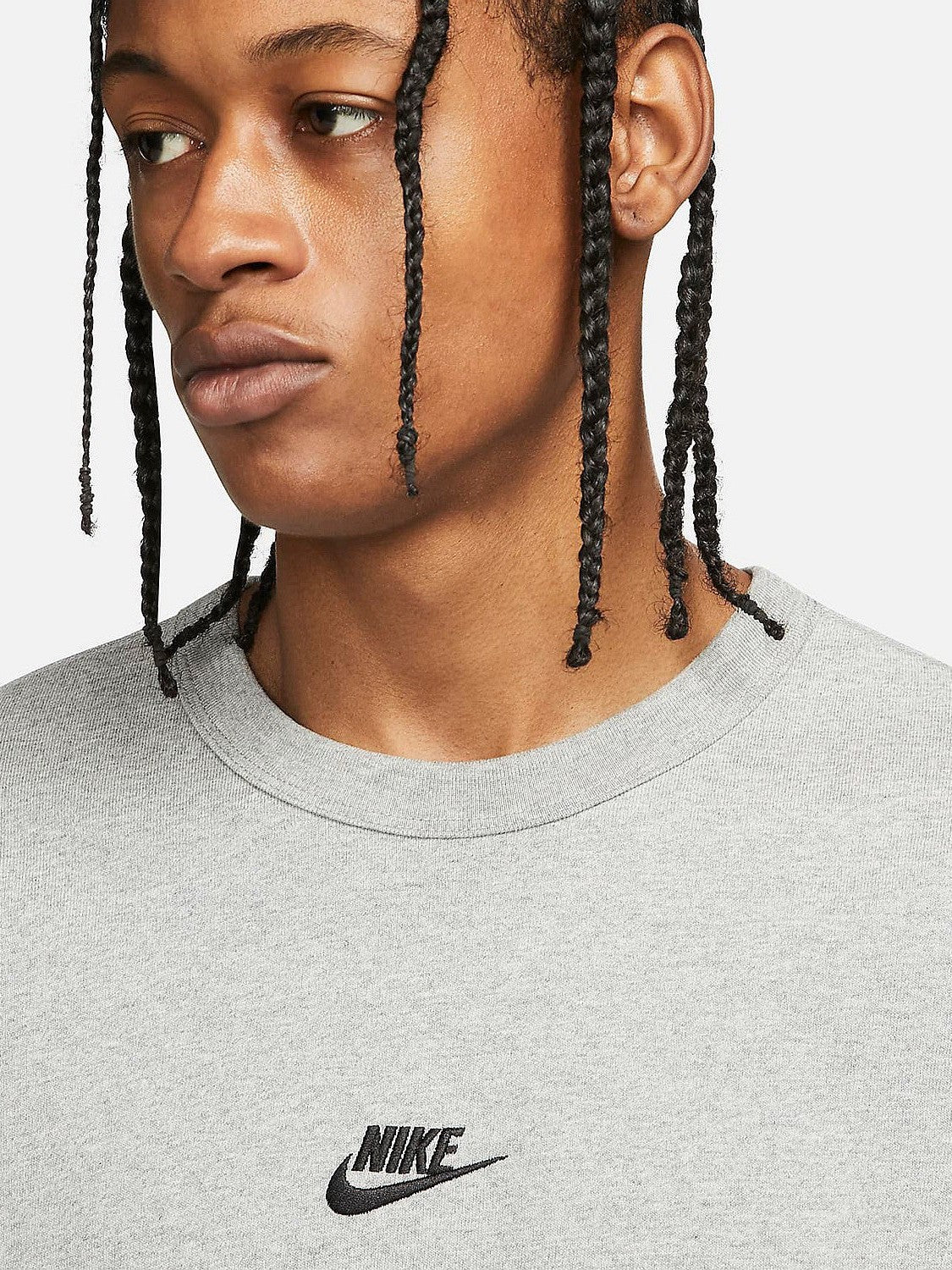Sportswear Premium Essentials Tee