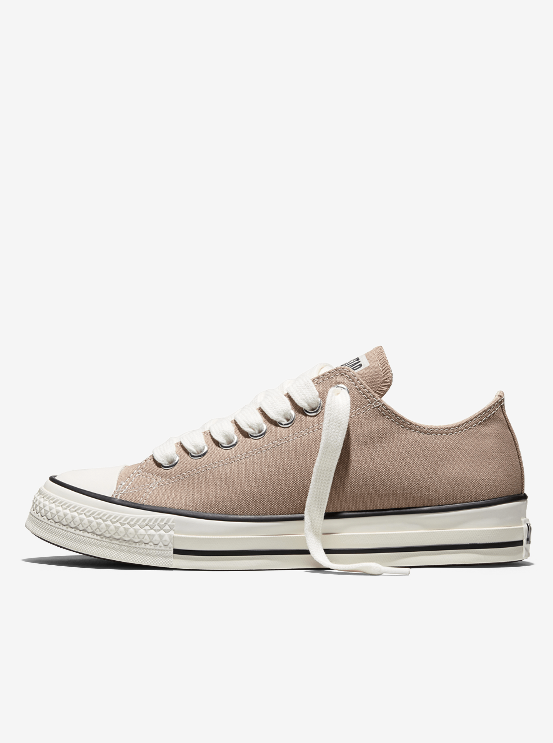 Chuck Taylor Throwback Low Top Unisex