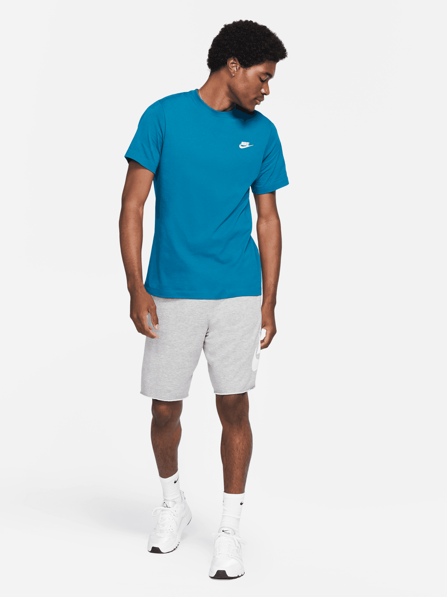 Sportswear Club Tee