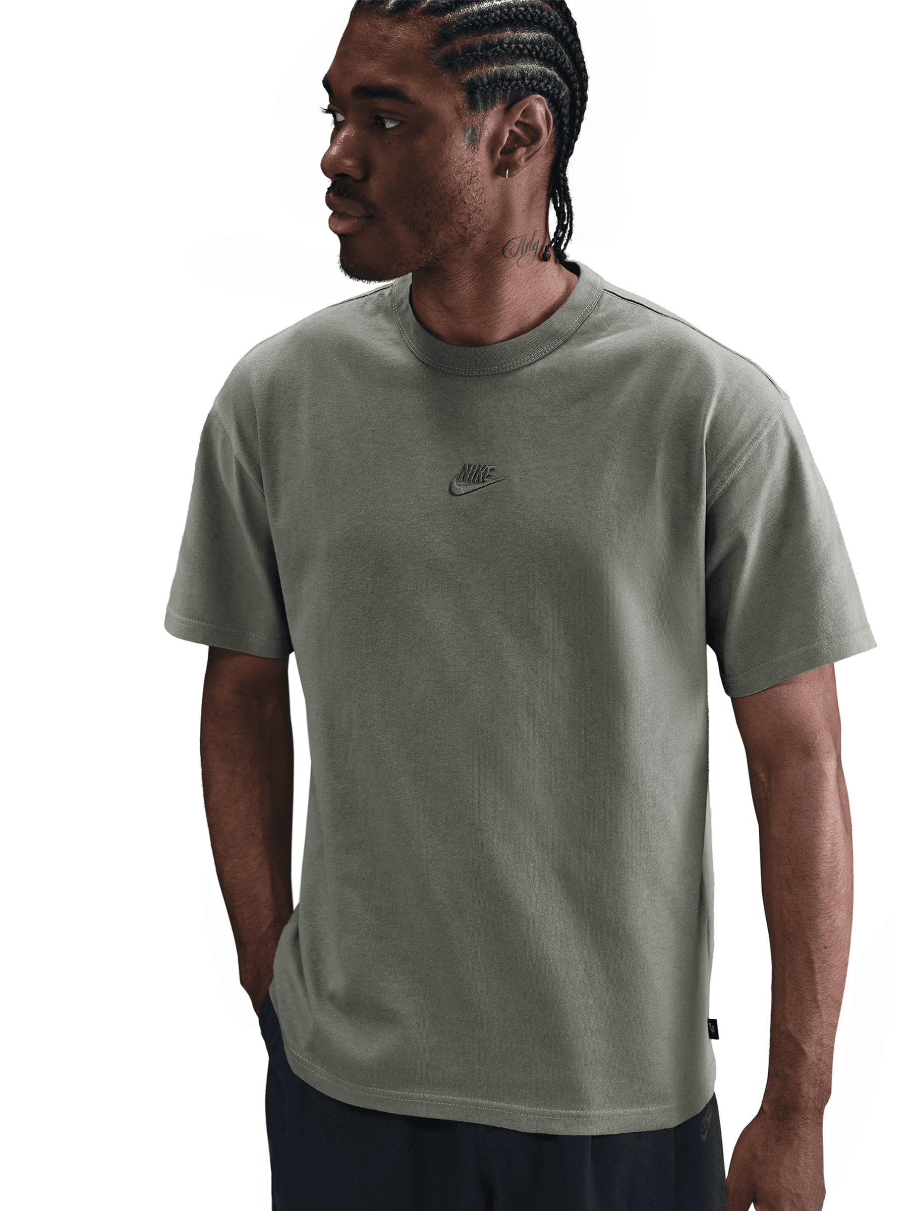 Sportswear Premium Essentials Tee