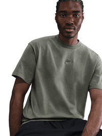 Sportswear Premium Essentials Tee