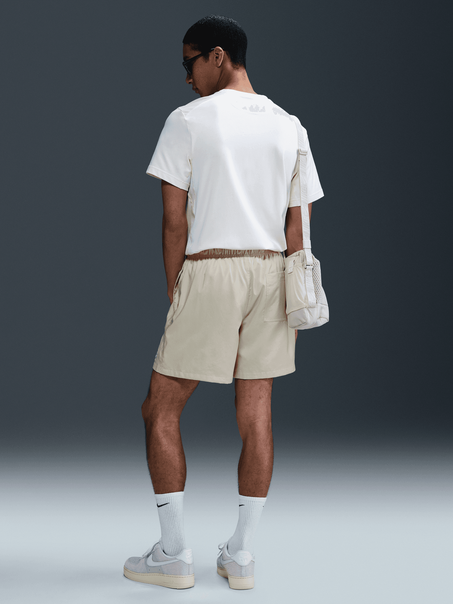 Club Woven Flow Shorts