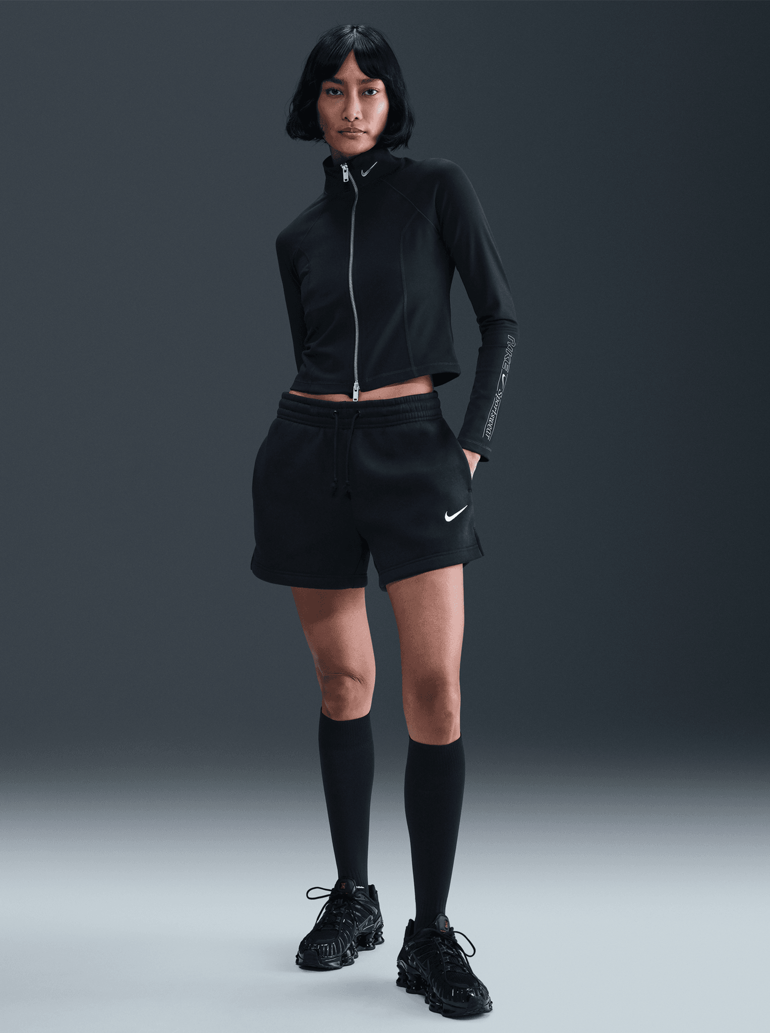 Sportswear Phoenix Fleece Mid-Rise 4" Shorts