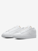 Blazer Low Womens