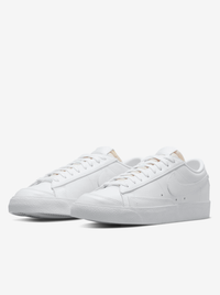 Blazer Low Womens