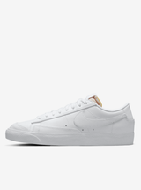 Blazer Low Womens