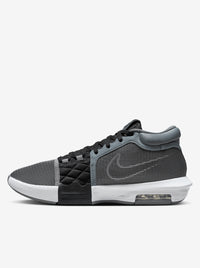 LeBron Witness 8 Mens