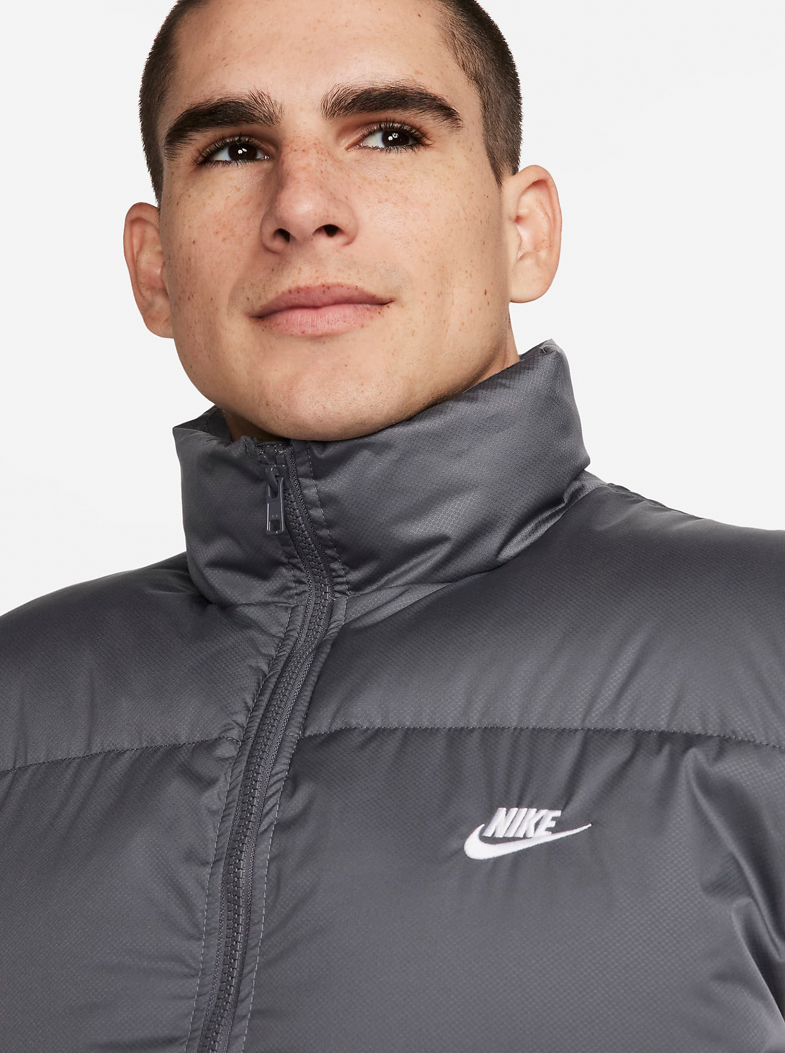 Sportswear Club Water-Repellent Puffer Vest