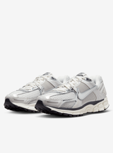 Zoom Vomero 5 Womens