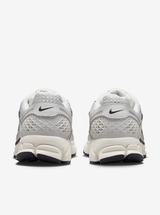 Zoom Vomero 5 Womens