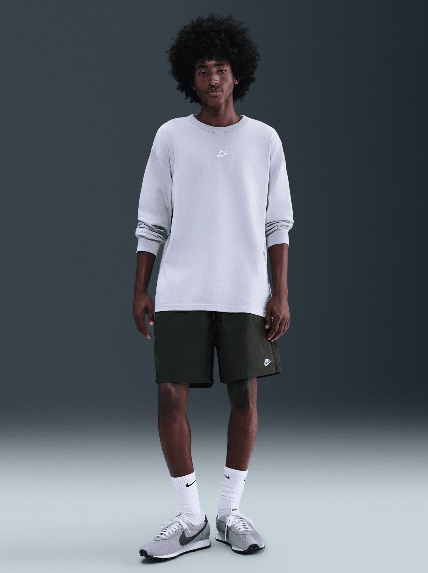 Woven Club Flow Short