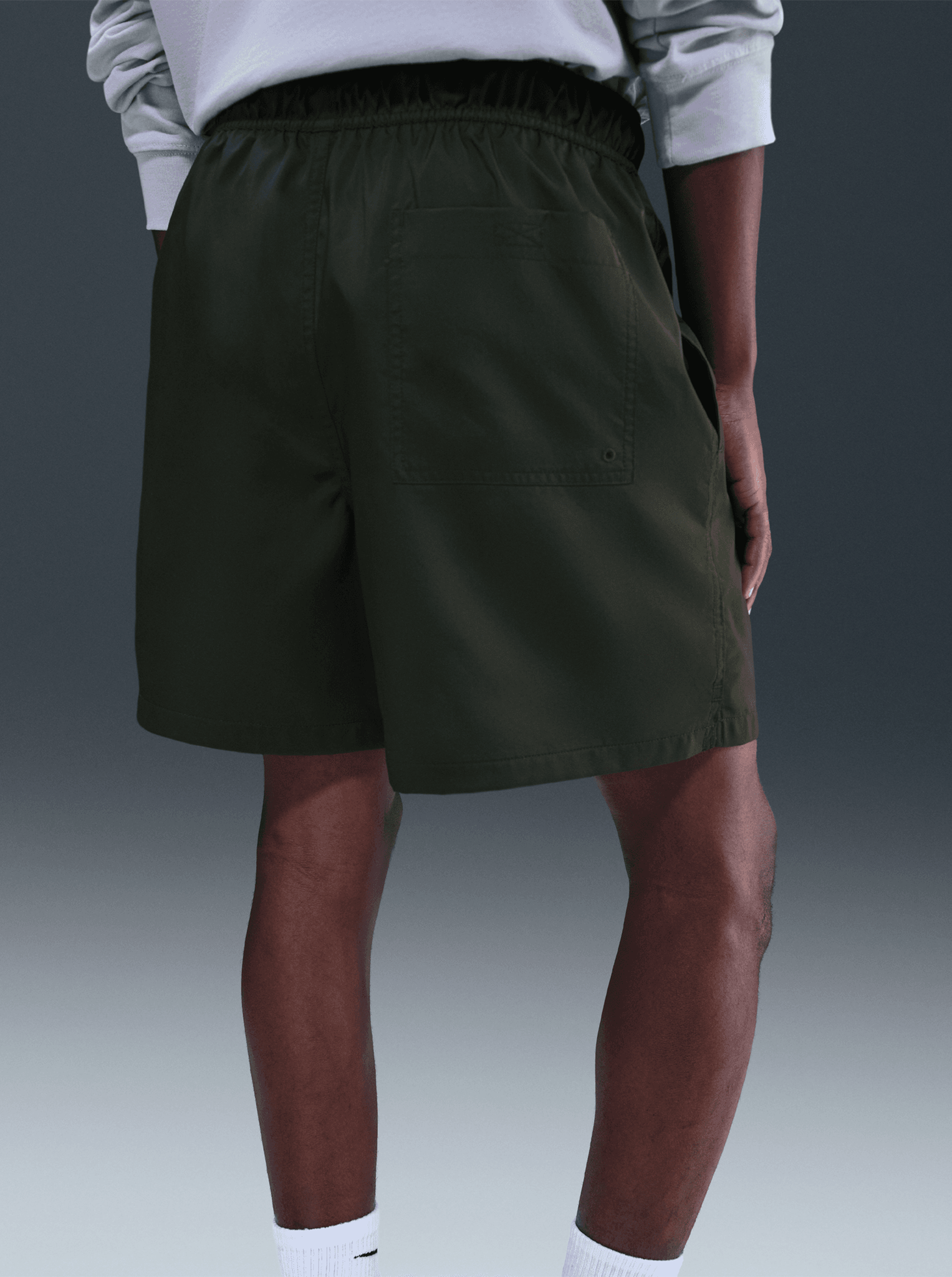 Woven Club Flow Short