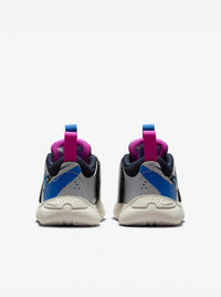Team Hustle D 11 Infants