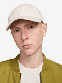 Club Unstructured Swoosh Cap