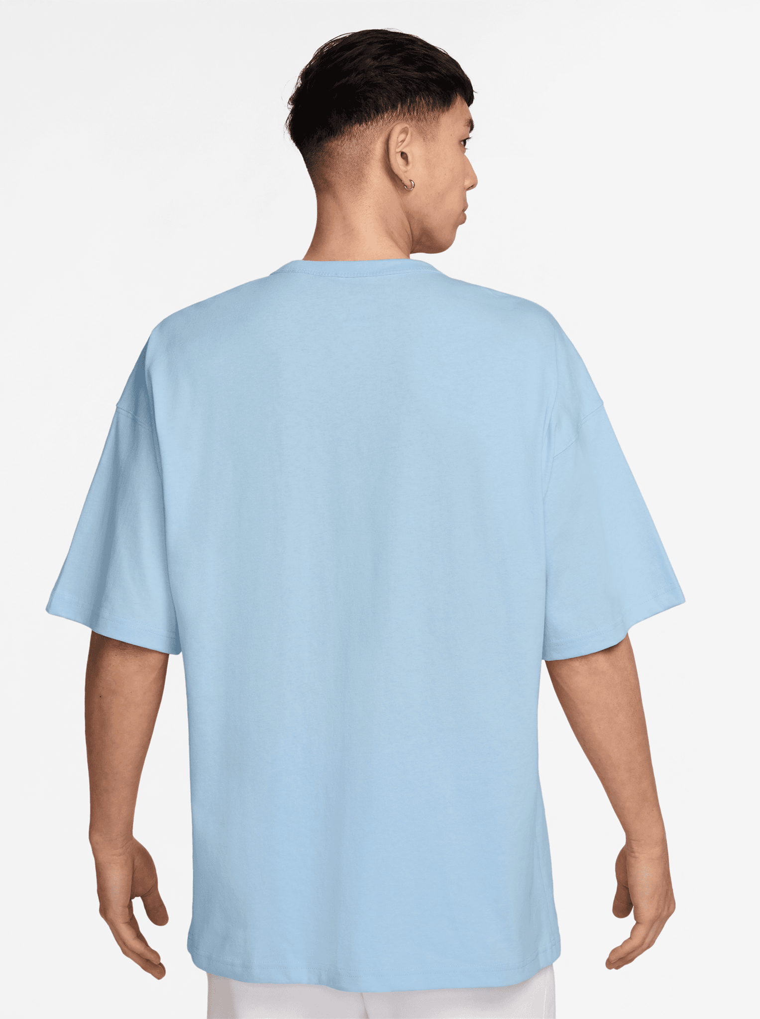 Sportswear Essential Tee