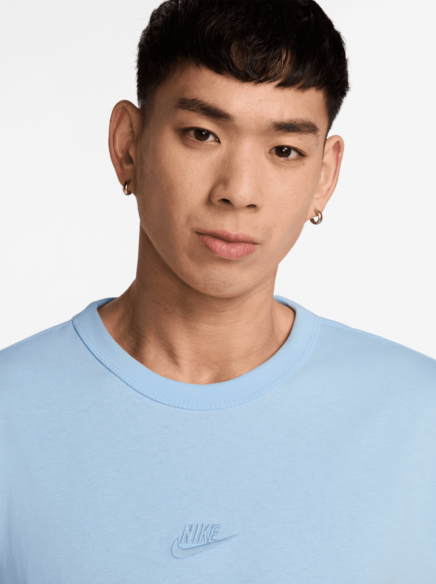 Sportswear Essential Tee