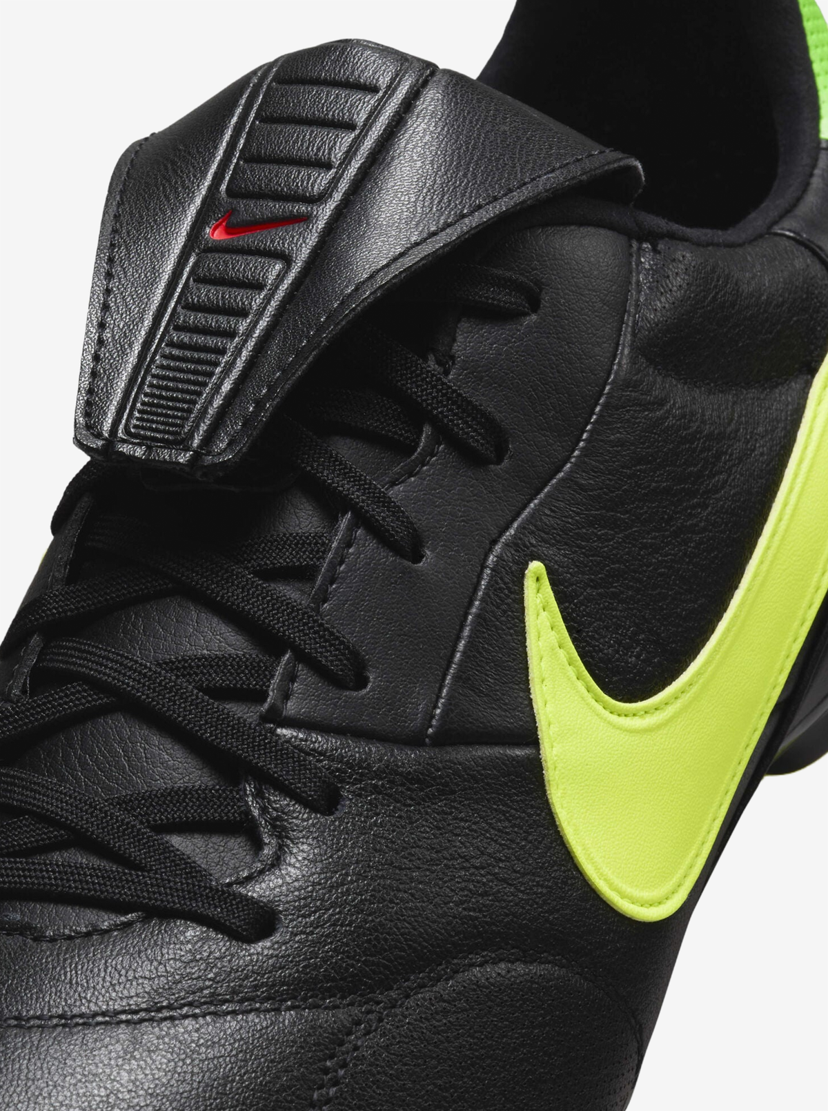 The Nike Premier III FG