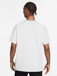 Sportswear Premium Essentials T-Shirt