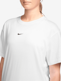 Sportswear Classic Tee