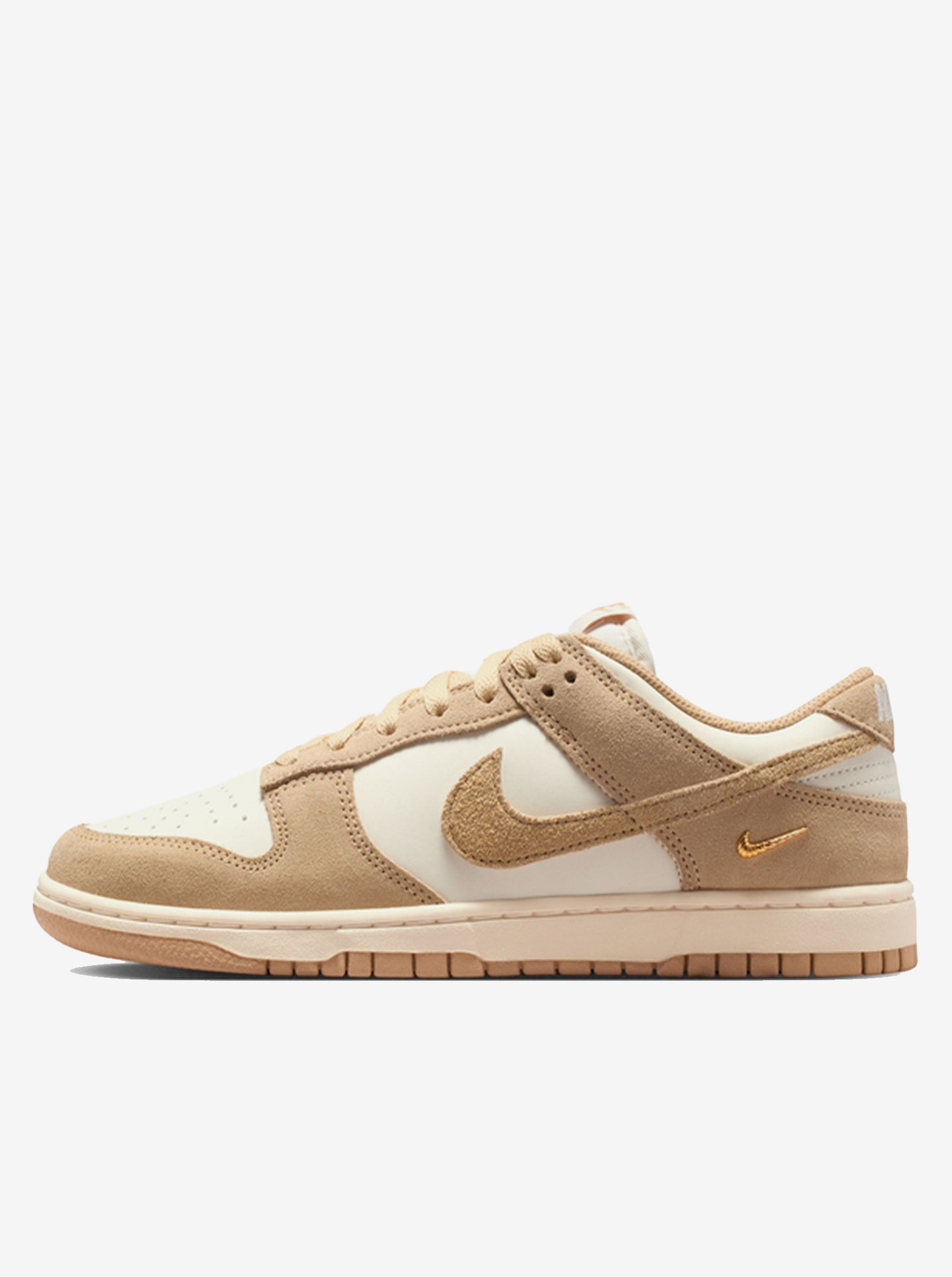 Dunk Low SE Womens