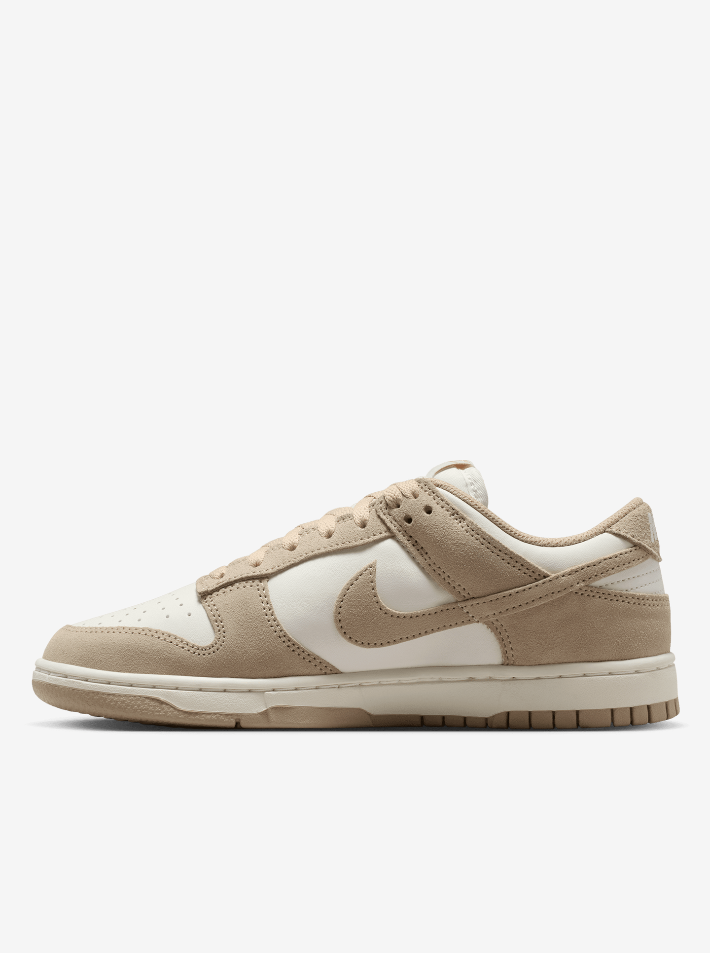 Dunk Low SE Womens