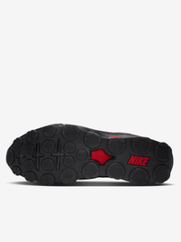 Nike M REAX 8 NSW SL - Black/Metallic Silver-University Red