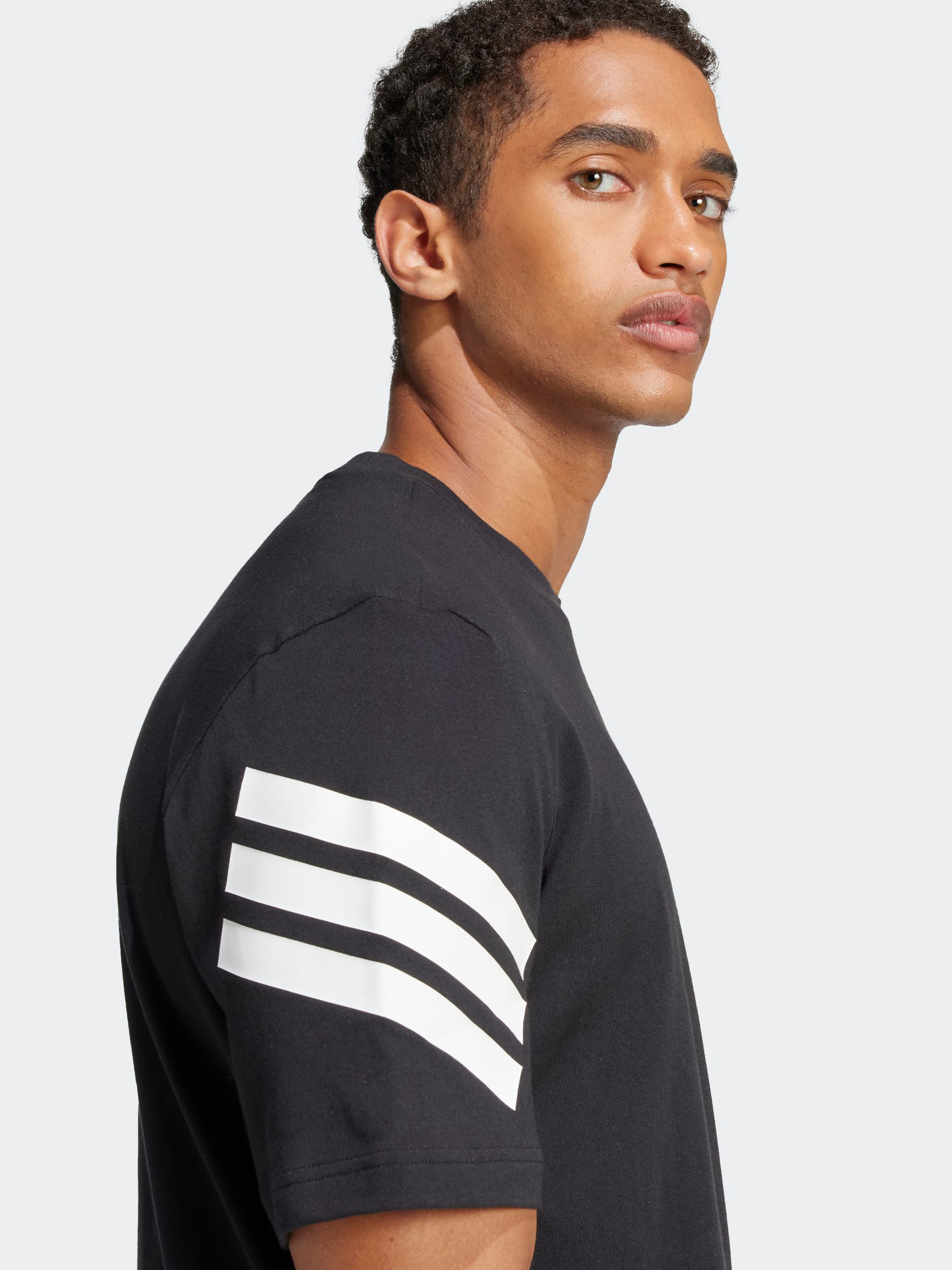 Future Icons Three Stripes Tee