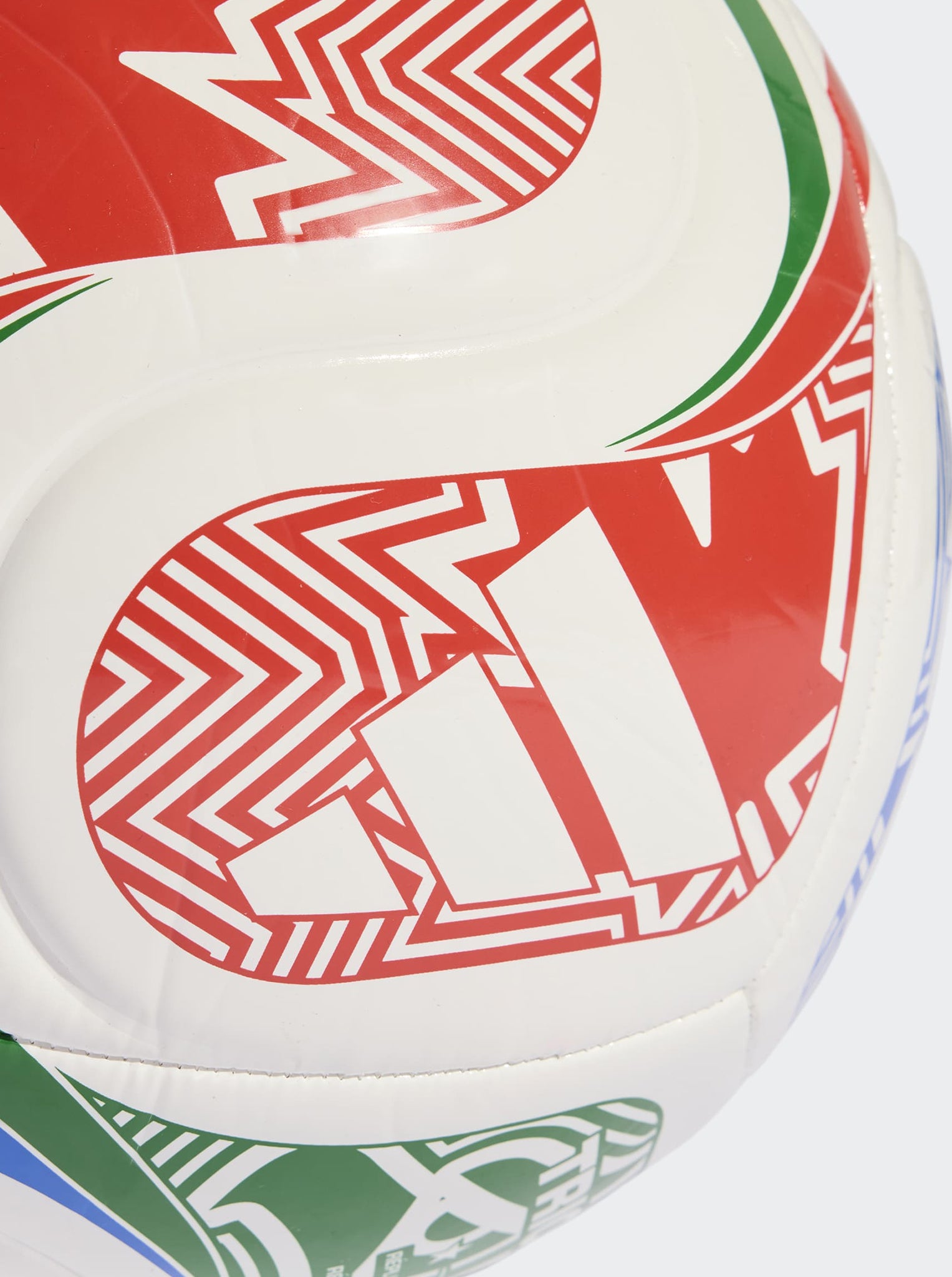 *EMBARGOED TBC* World Cup Tronda Club Ball