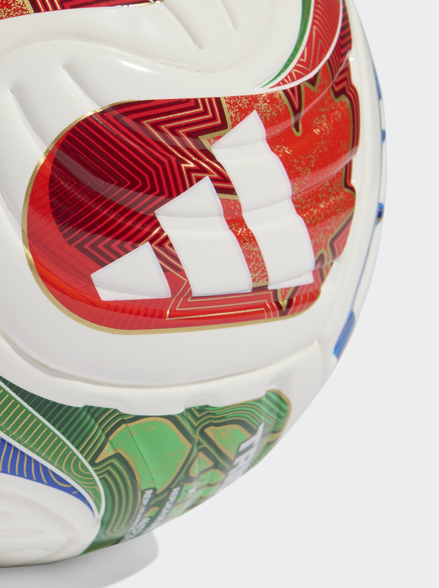 *EMBARGOED TBC* World Cup 26 Trionda Mini Ball