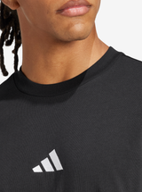 Essentials Small Logo Single Jersey T-Shirt