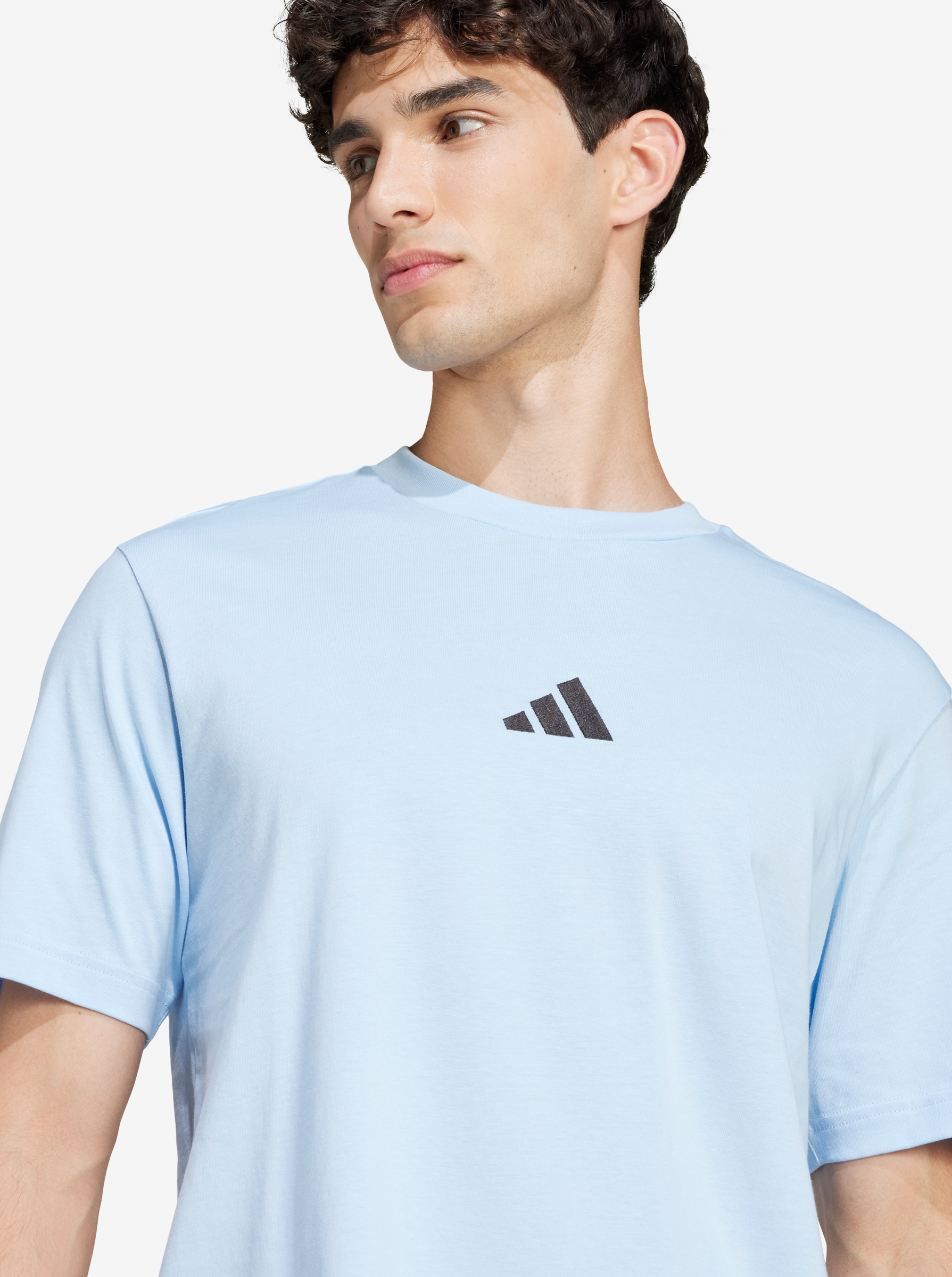 Essentials Small Logo Single Jersey T-Shirt